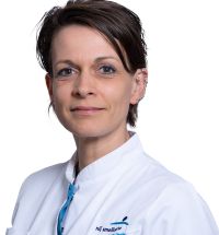 Mevr. M. Hillebrand 