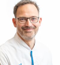 Dhr. dr. A.F.J. Brouwer 