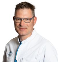 Dhr. Drs. R.P.L.M. van der Aa 
